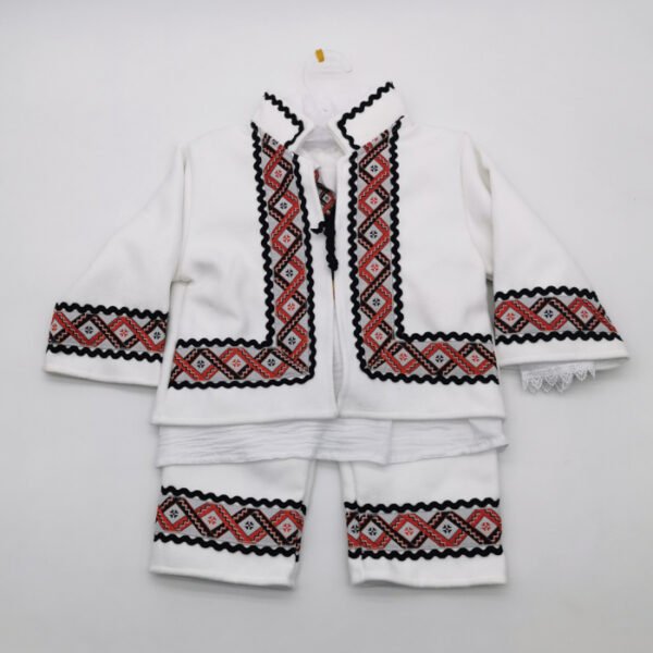 Compleu traditional baietel Daniel