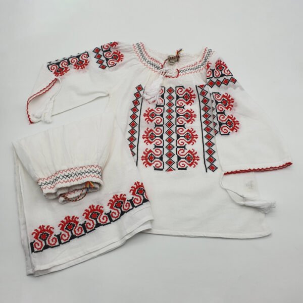 Compleu traditional fetite Evi 3