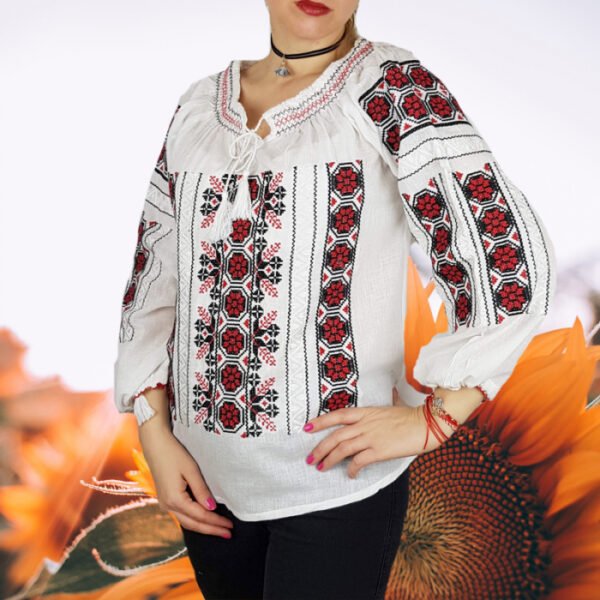 Ie Traditionala Alba Stefania 2