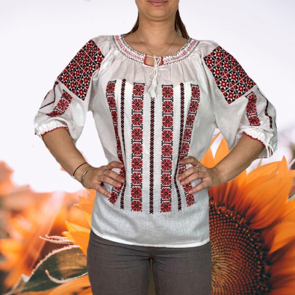 Ie Traditionala Ioana 2