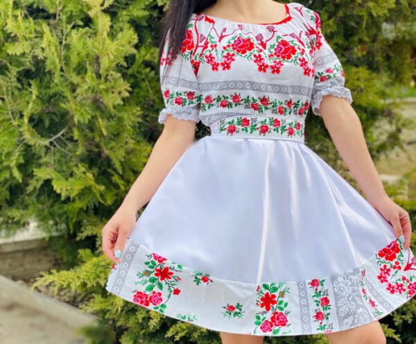 Rochie stilizata cu motive traditionale Magduta 3