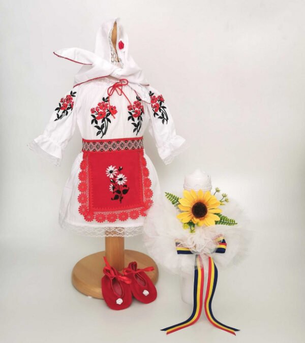 Set Botez Traditional Costum Traditional Muna 5 2 piese costumas si lumanare