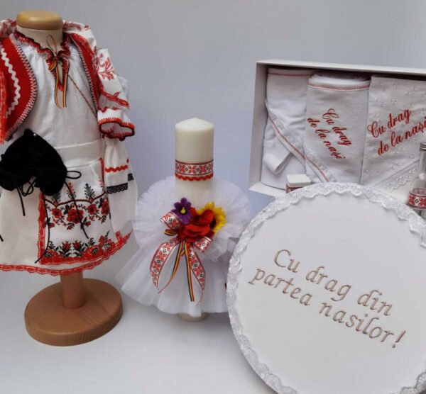 Set Botez Traditional Marina 10 4 piese costumas lumanare trusou si cufar