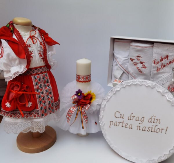 Set Traditional Botez Costumas fetita Trusou Cutie pentru trusou Lumanare 2