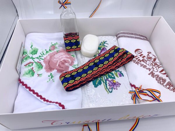 Trusou Botez Motive Traditionale 2