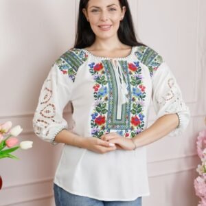 Bluza alba cu motiv floral multicolor Simona 01 - maneca scurta