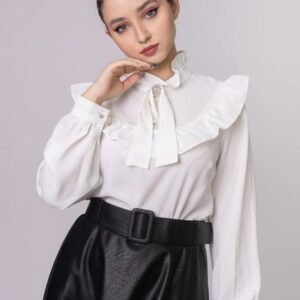 Bluza alba eleganta cu volane si fundita