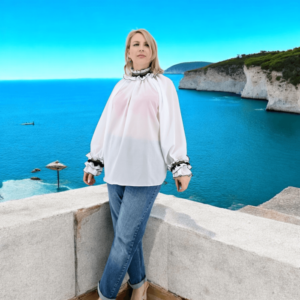 Bluza alba stilizata traditional Amalia 2