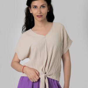Bluza crem casual cu aspect texturat si nod in talie