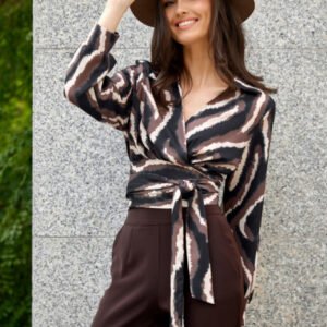 Bluza maro petrecuta cu animal print