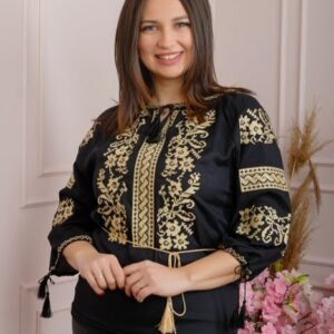 Bluza neagra cu motiv floral auriu Sabina 02