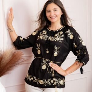 Bluza neagra cu motiv floral auriu Tania 04