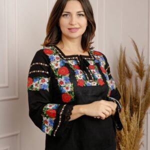 Bluza neagra cu motiv floral rosu Adina 04