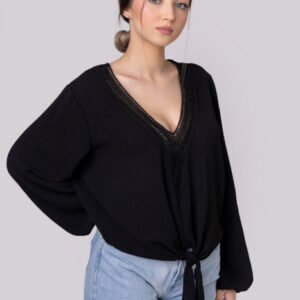 Bluza neagra cu nod in talie