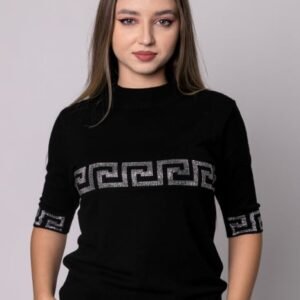 Bluza neagra tricotata cu maneca scurta