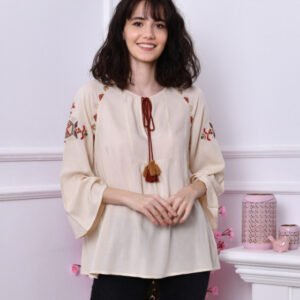 Bluza stilizata traditional cu broderie si ciucuri Clarita 2
