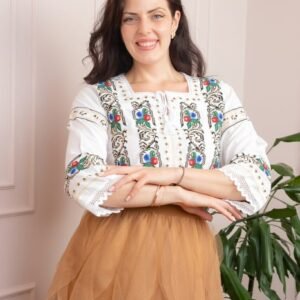 Bluza tip ie alba cu motiv floral multicolor Malvina 02