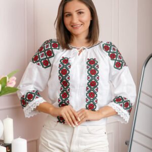 Bluza tip ie alba cu motiv floral rosu Catinca