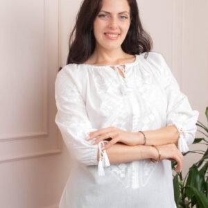 Bluza tip ie alba cu motiv geometric alb Leonora