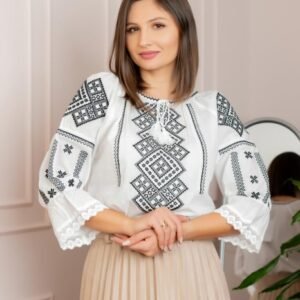 Bluza tip ie alba cu motiv geometric negru Olga