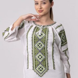 Bluza tip ie alba cu motiv geometric verde Paraschiva 02