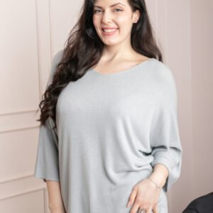 Bluza tricotata gri cu maneci liliac