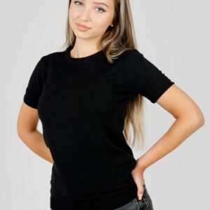 Bluza tricotata neagra cu nasturi decorativi