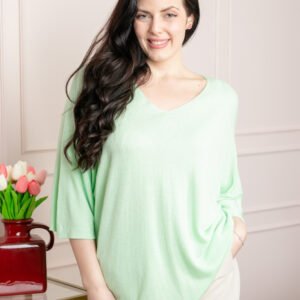 Bluza tricotata verde pastel cu maneci liliac