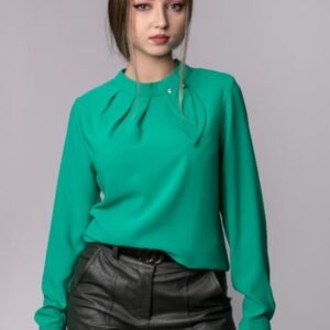 Bluza verde eleganta cu pliuri la bust si aplicatie decorativa