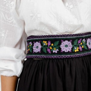 Brau traditional negru cu motiv floral mov Maria 02
