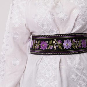 Brau traditional negru cu motiv floral mov Violeta 01