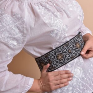 Brau traditional negru cu motiv geometric multicolor Cristina