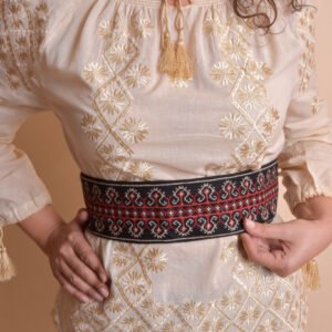 Brau traditional negru cu motiv geometric rosu Ana