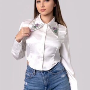 Camasa alba cu guler stilizat cu pietre colorate