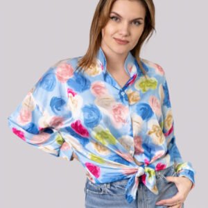 Camasa bleu cu imprimeu floral si nod in talie