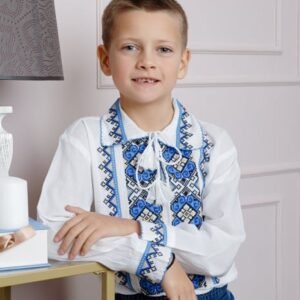 Camasa traditionala de baieti alba cu motiv geometric albastru Catalin 01