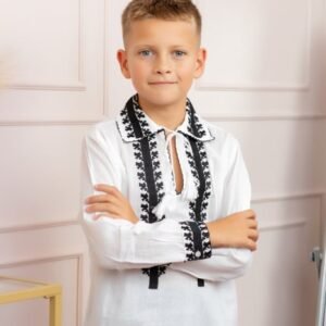 Camasa traditionala de baieti alba cu motiv geometric negru Ivan