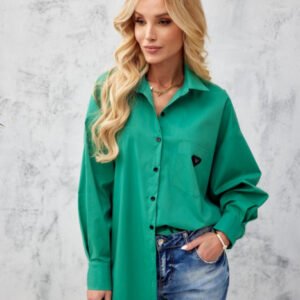 Camasa verde asimetrica cu maneci lungi si detaliu decorativ