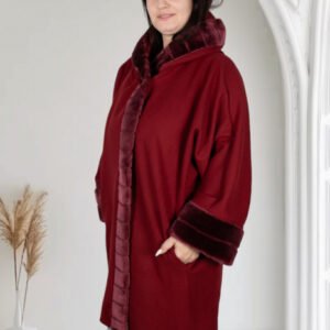 Cardigan Mia cu gluga 14