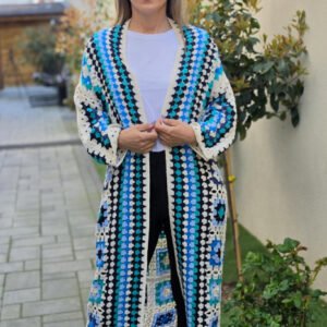 Cardigan brodat macrame