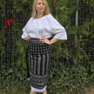 Catrinta si brau traditionala Afrodita 5