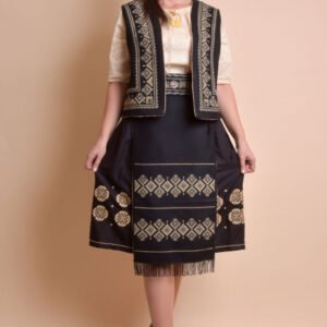 Catrinta traditionala neagra cu broderie geometrica crem Ana
