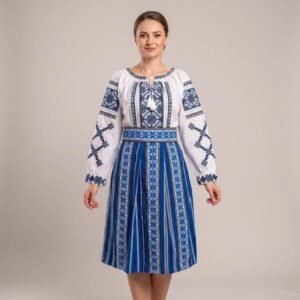 Costum Traditional Dama - Rodica 11