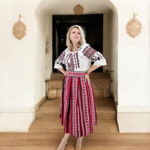 Costum Traditional Dama - Rodica 4