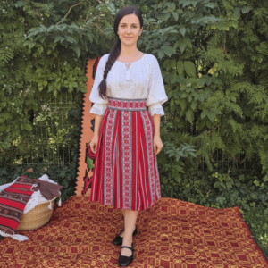 Costum Traditional Dama - Rodica 5