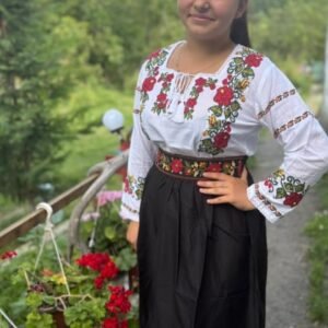 Costum Traditional IE si Fusta