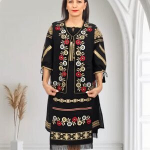 Costum Traditional Vesta si 2 Fote Damina 2