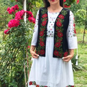 Costum Vesta si Rochie Minodora