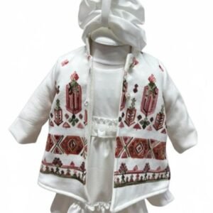 Costum fetita stilizat cu motive traditionale