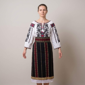 Costum popular format din catrinta , brau si ie - Vanesa